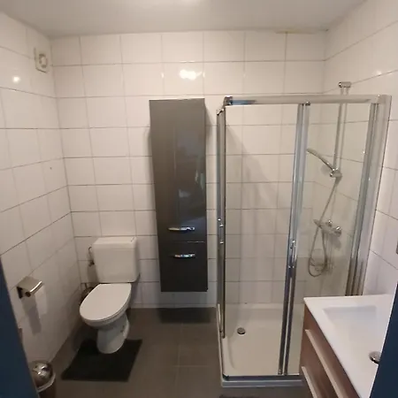 Οργανωμένο κάμπινγκ Sur Les Pres *